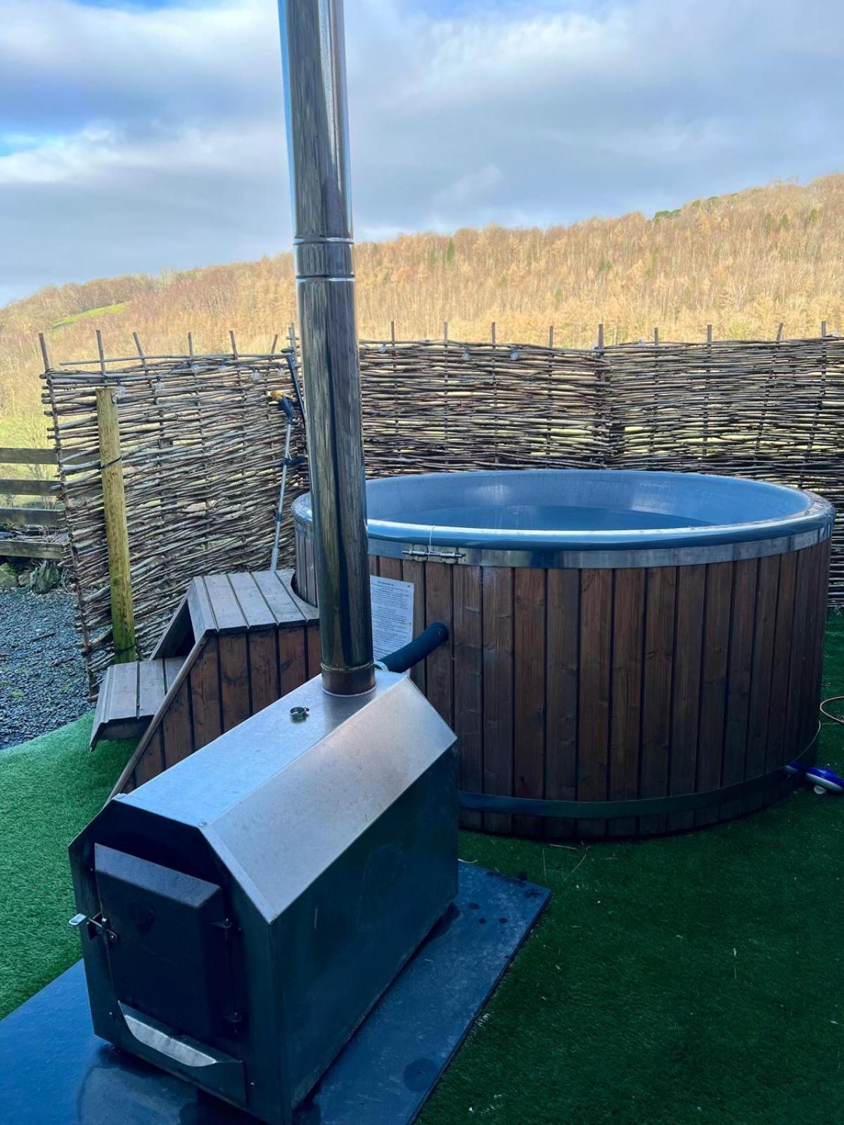 Cader Mountain View Cottage With Hot Tub In Snowdonia Долгелай Екстериор снимка