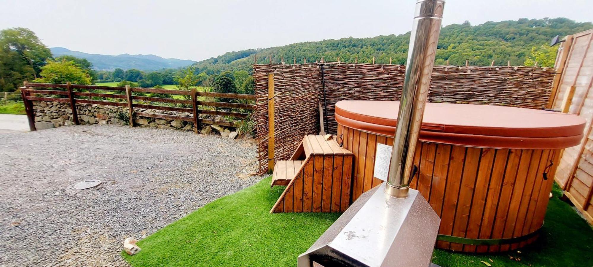 Cader Mountain View Cottage With Hot Tub In Snowdonia Долгелай Екстериор снимка