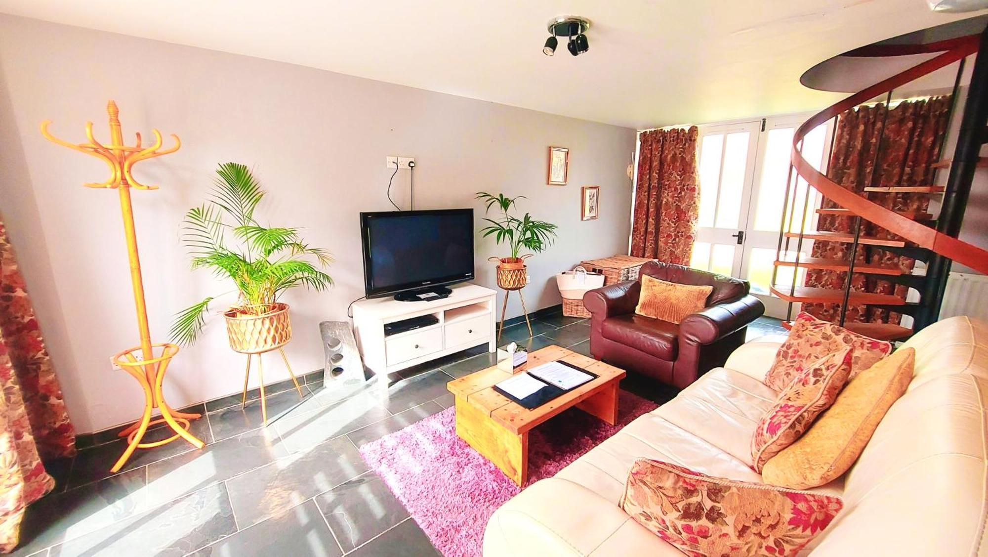 Cader Mountain View Cottage With Hot Tub In Snowdonia Долгелай Екстериор снимка